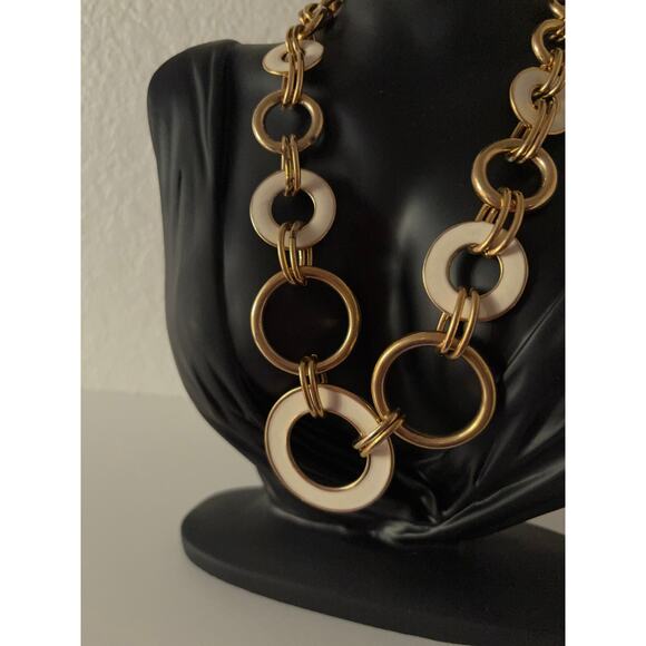 B27 Crown Trifari Necklace 1960s Audrey Hepburn Vintage Enamel Mod Mad Men - Picture 5 of 7